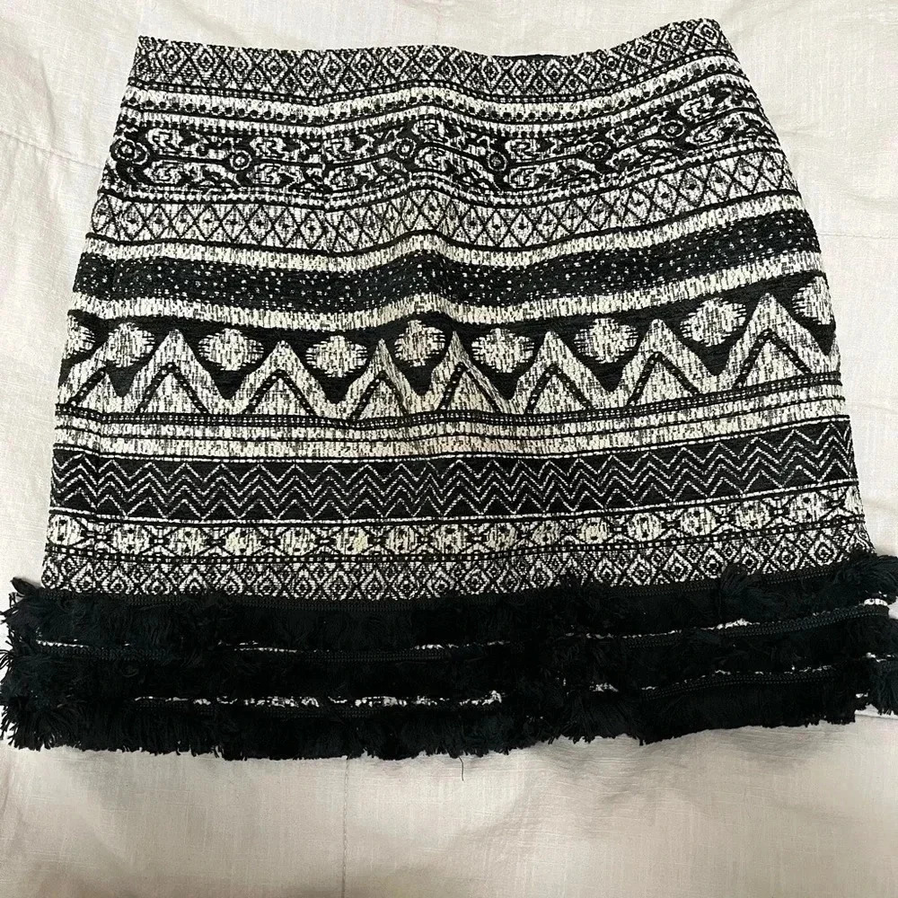 NWT Romeo & Juliet Couture Skirt